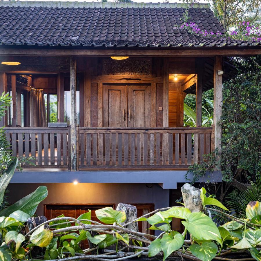 Niente Bali Villa Penebel ภายนอก รูปภาพ