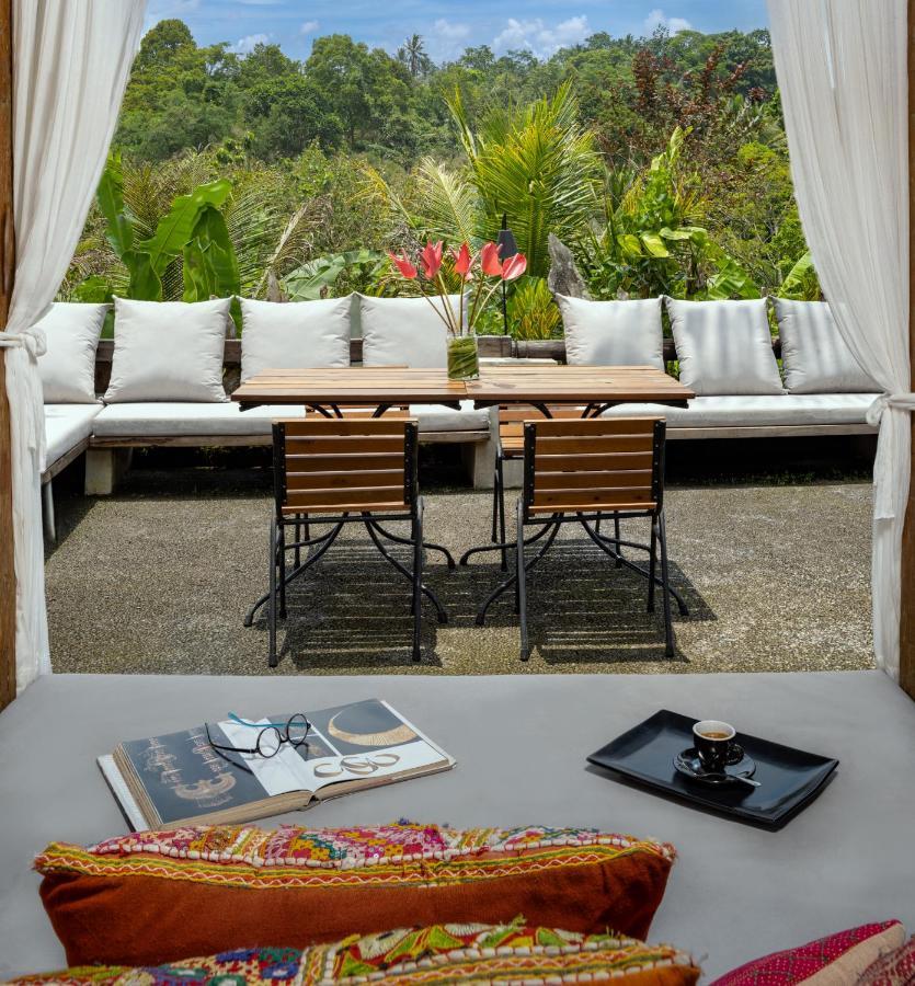 Niente Bali Villa Penebel ภายนอก รูปภาพ